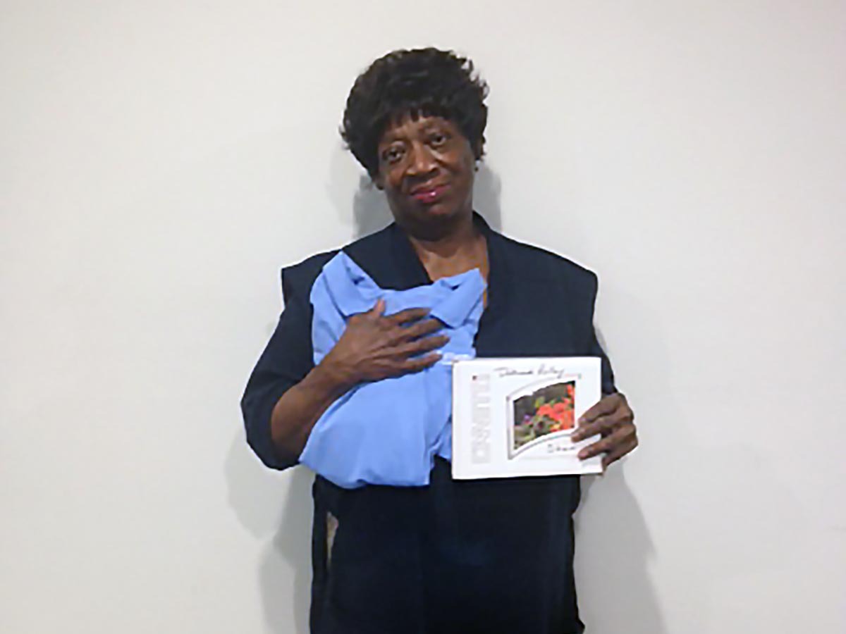 Deborah Rolley Earns 5 year Service Award