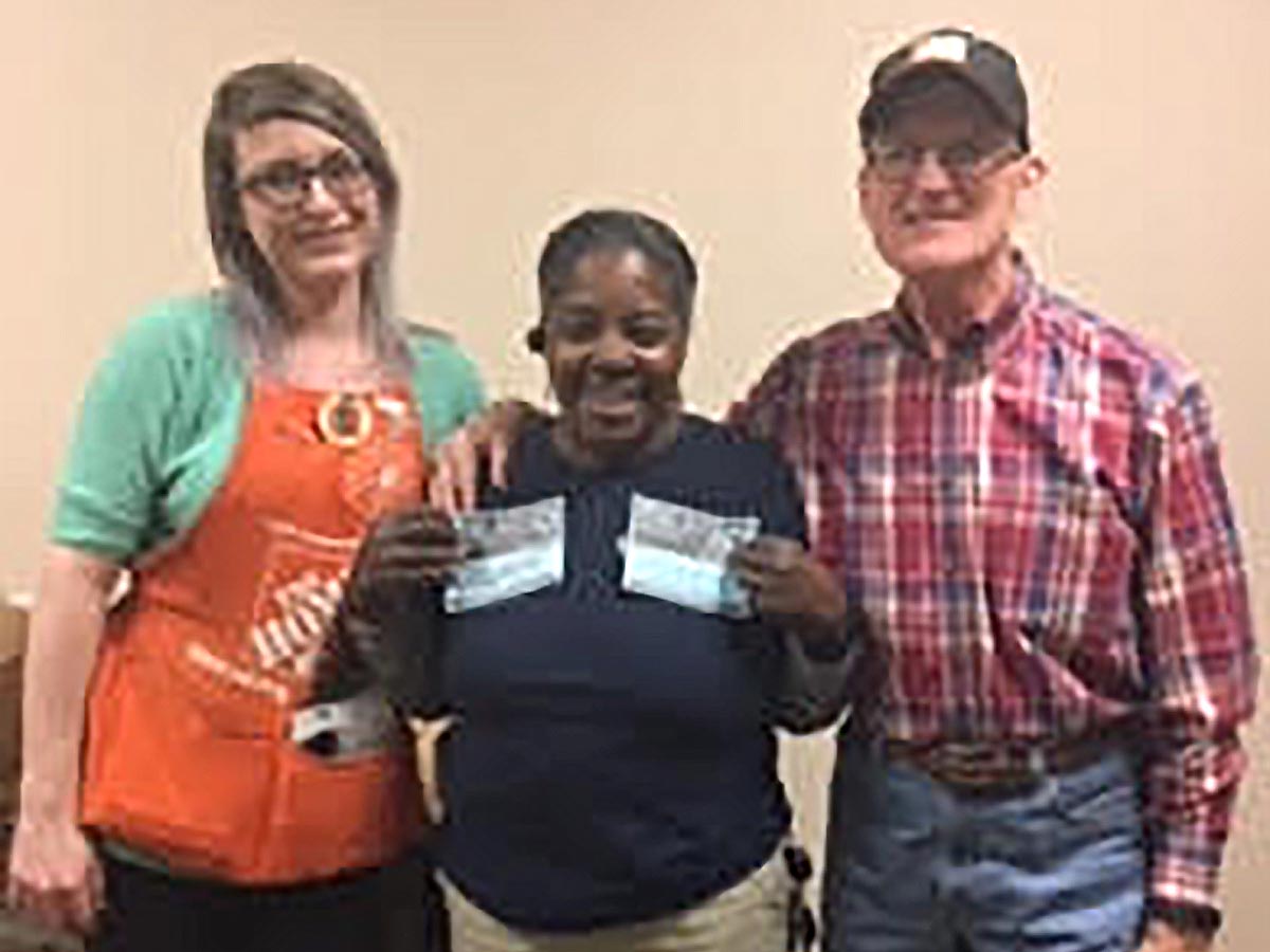 Rosetta Smith Receives Bravo Award at Home Depot in Montgomery