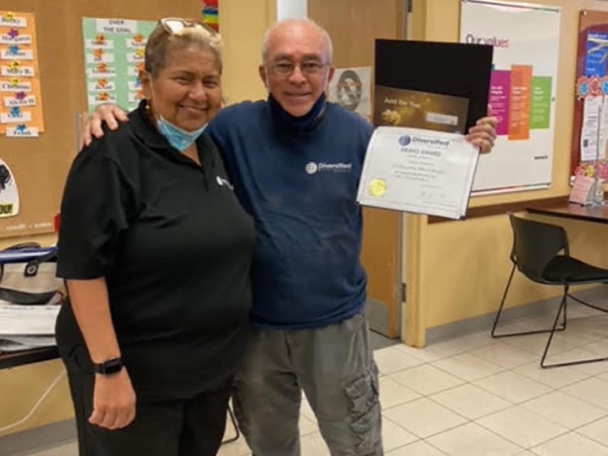 Emilio Impresses Store Manager at Kohl’s