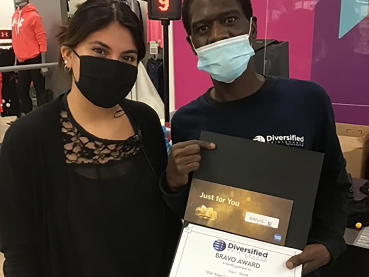 Indiana Kohl’s Teams Earn Bravos